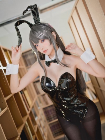 Ely - Sakurajima Mai